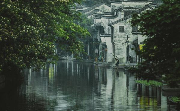 事关福建民营经济强省战略,11位省人大代表联名提议