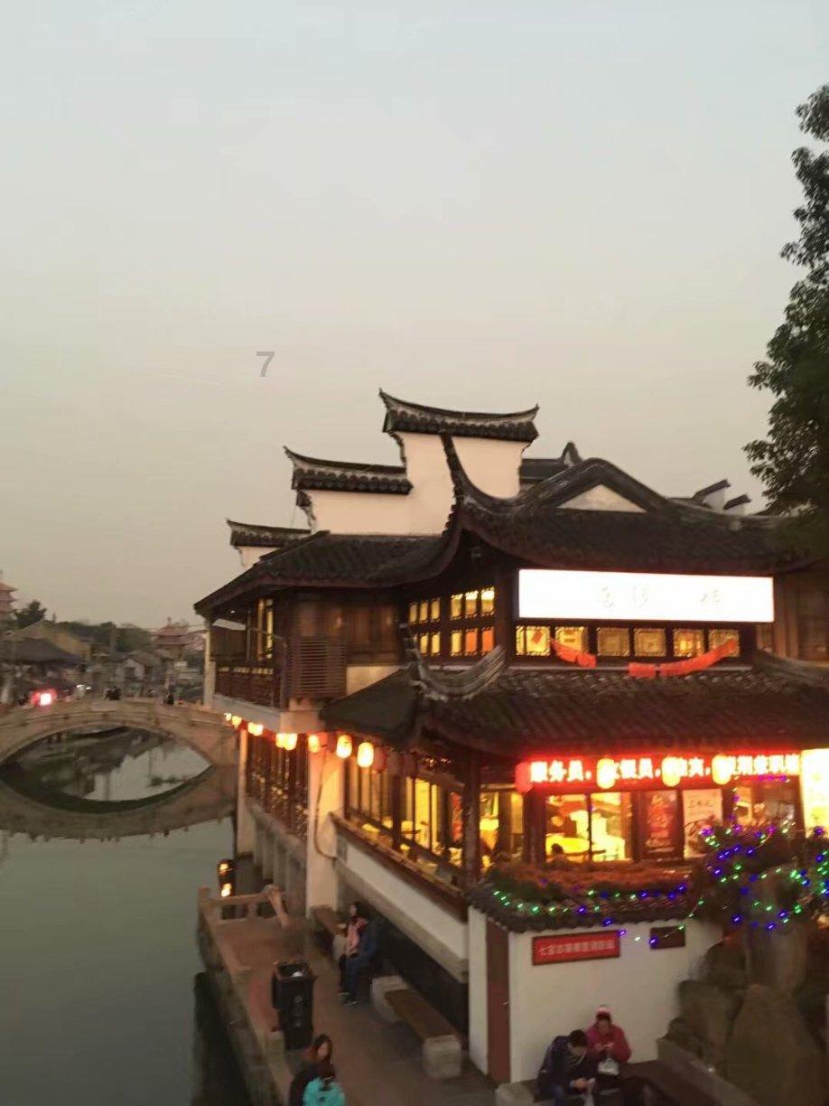 小宝贝打网球